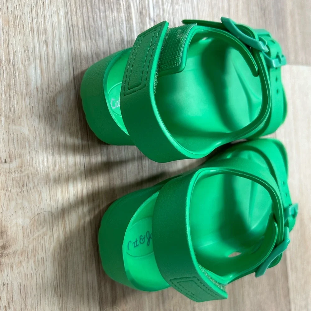 Cat & Jack Green Kids Sandals, size 9 - Picture 4 of 6